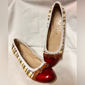 Attilio Leombruni plaid and patent leather flats, size 7.